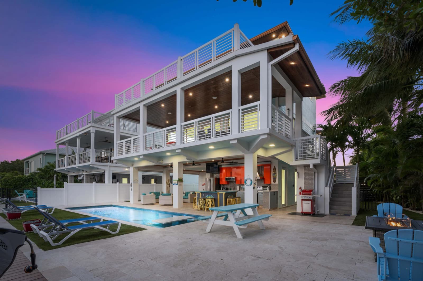 Vista del Mar, a waterfront home managed by Villa Paraiso in the Florida Keys